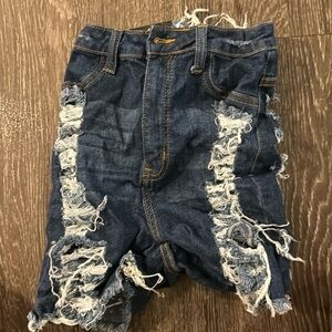 Brand new ripped fashion nova shorts